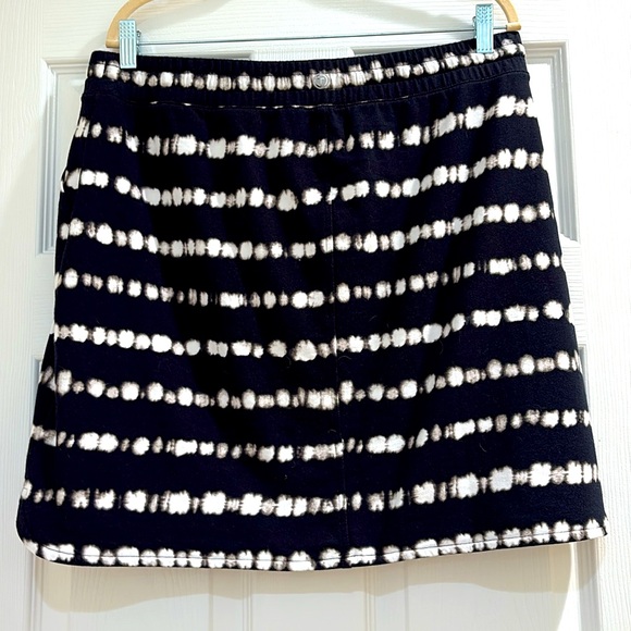 T by Talbots Tie-Dye Knit Terry Cloth Skirt - Picture 4 of 7